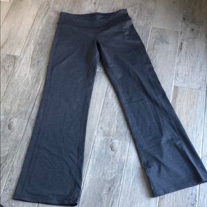 Athleta yoga pants